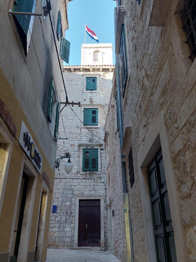 Central Palace Apartment Šibenik Eksteriør billede