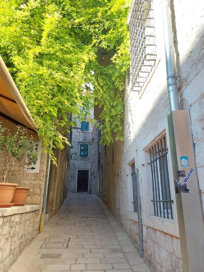 Central Palace Apartment Šibenik Eksteriør billede
