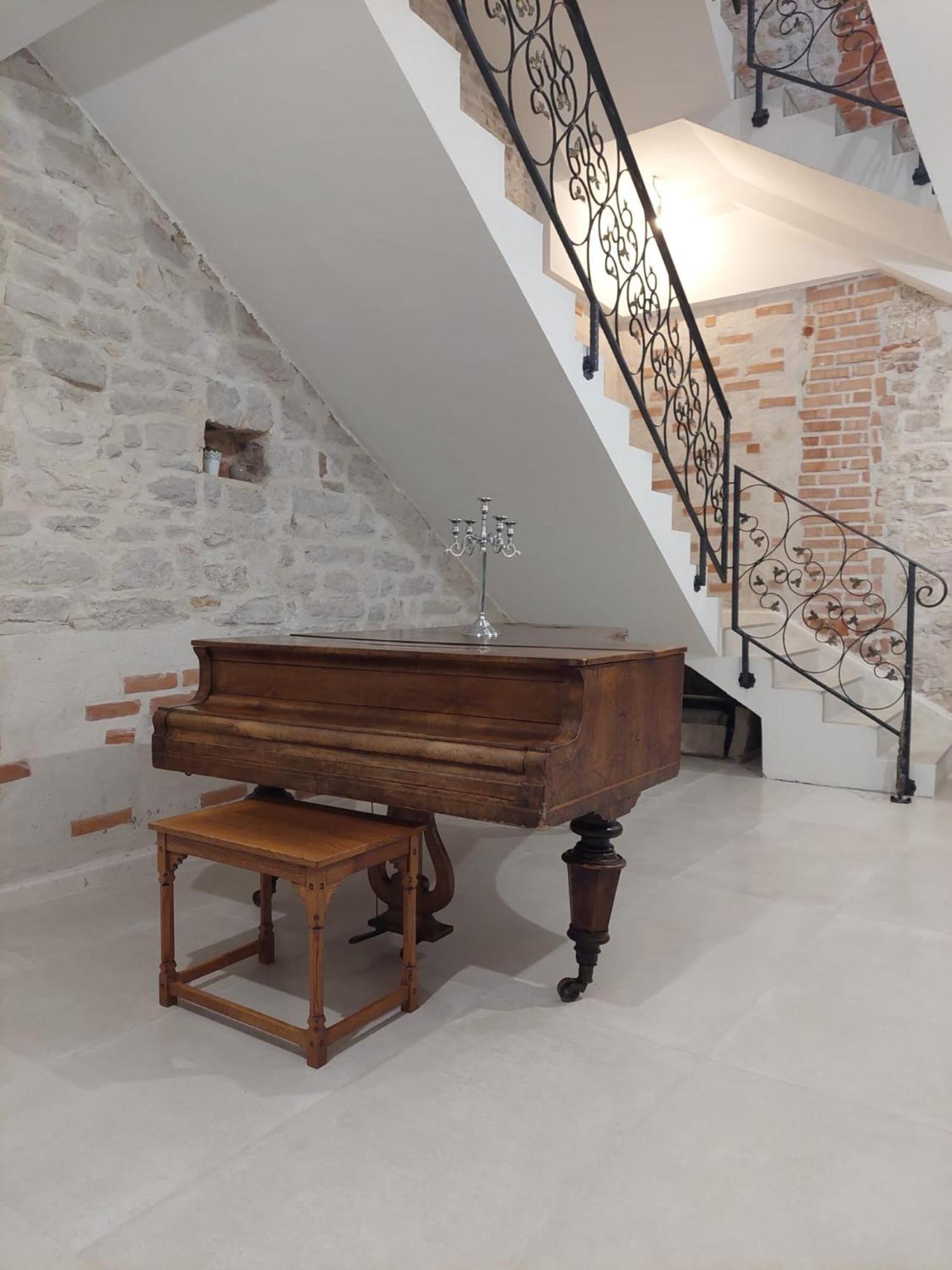 Central Palace Apartment Šibenik Eksteriør billede