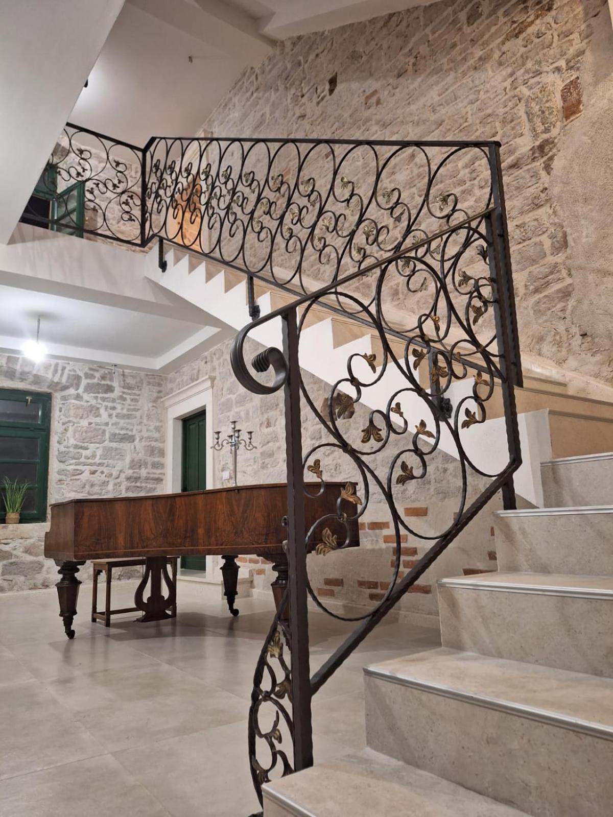 Central Palace Apartment Šibenik Eksteriør billede