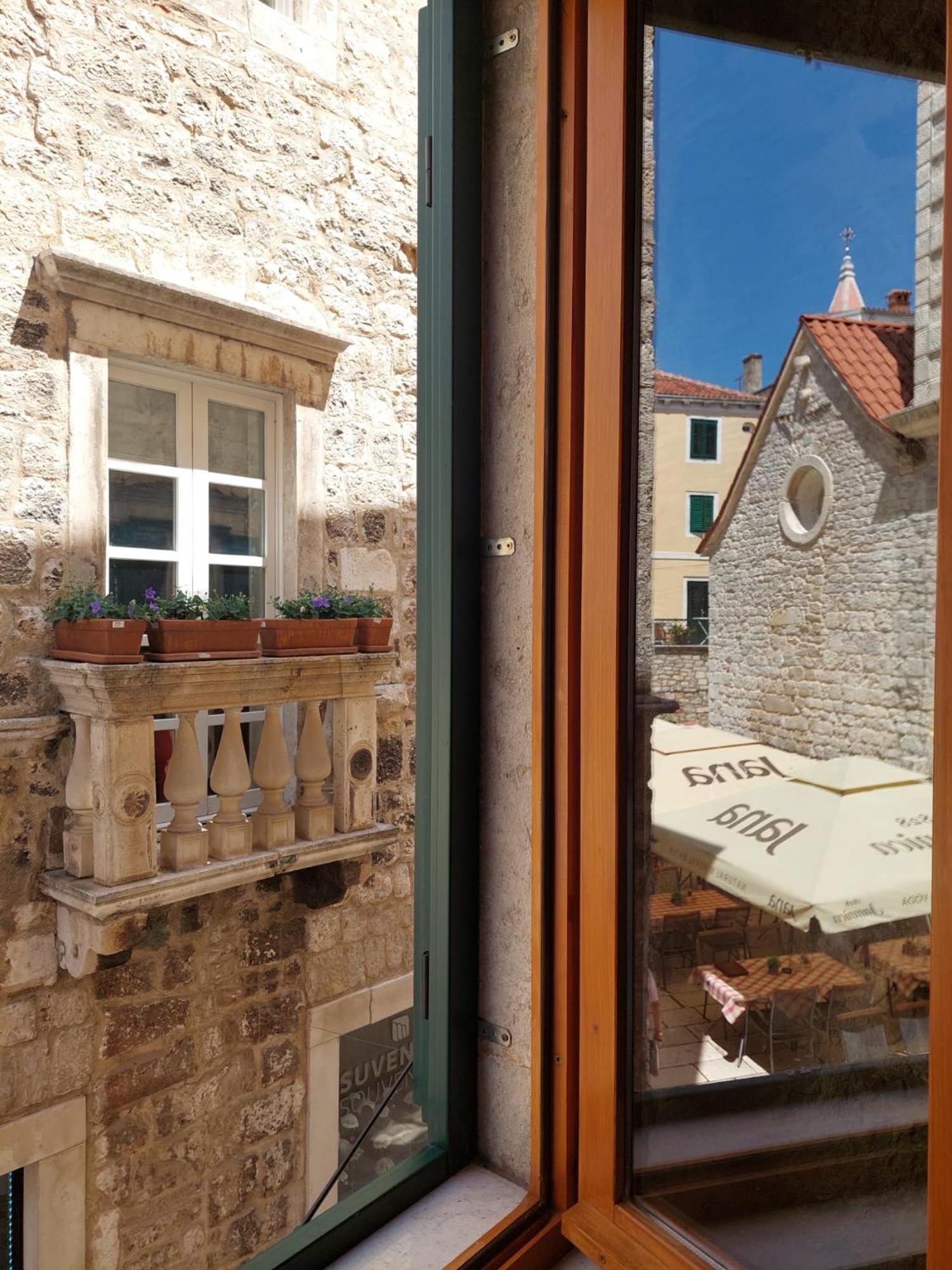 Central Palace Apartment Šibenik Eksteriør billede