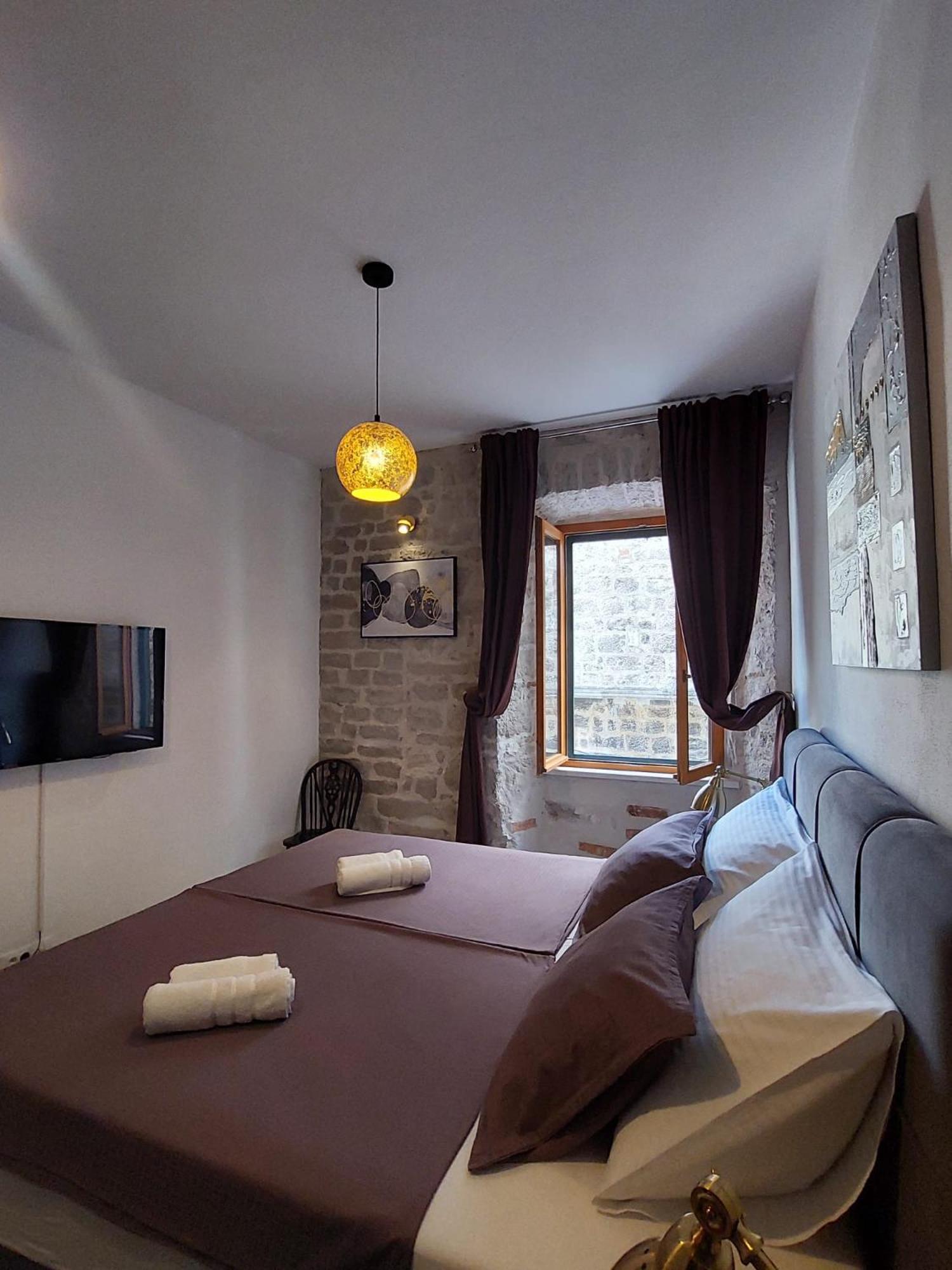 Central Palace Apartment Šibenik Eksteriør billede